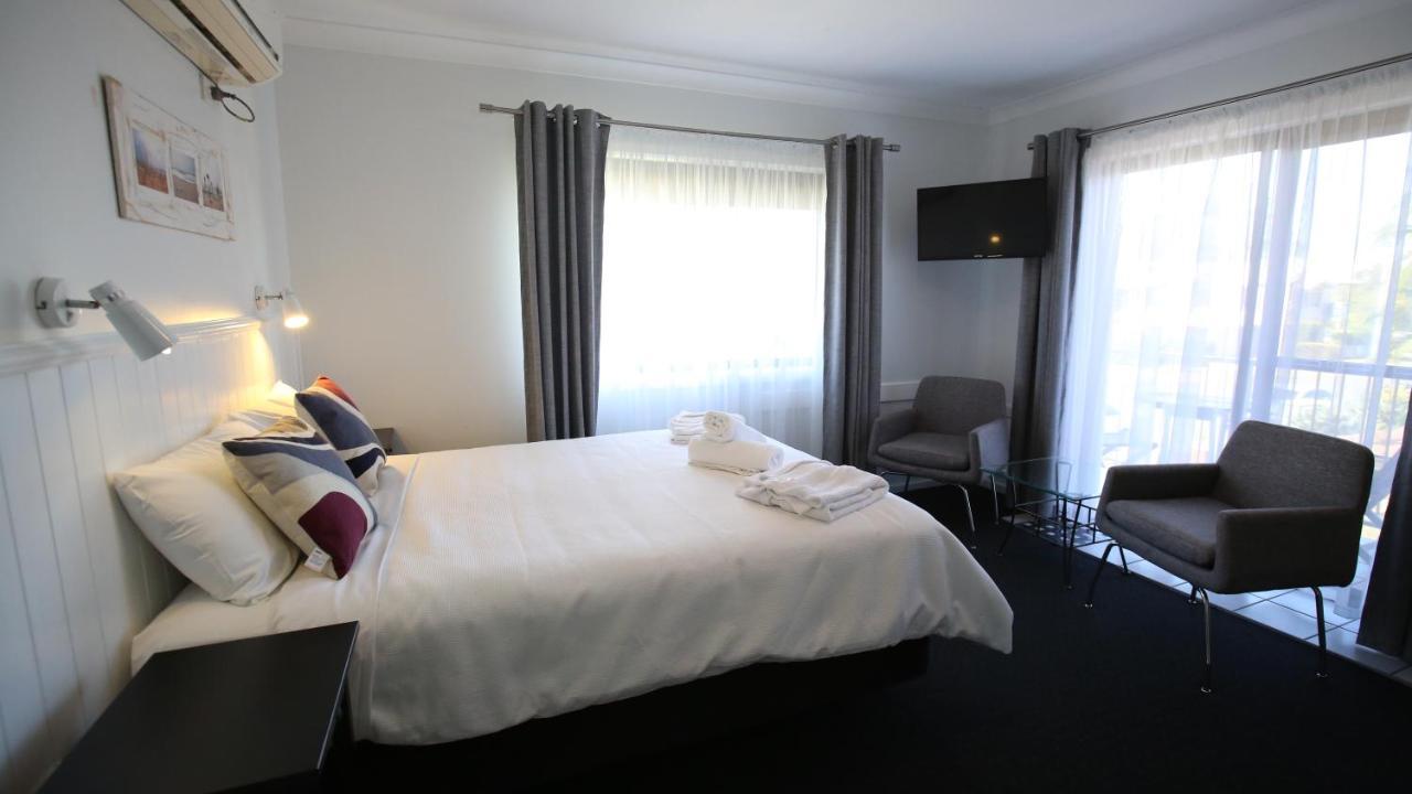 Hawks Nest Motel Buitenkant foto