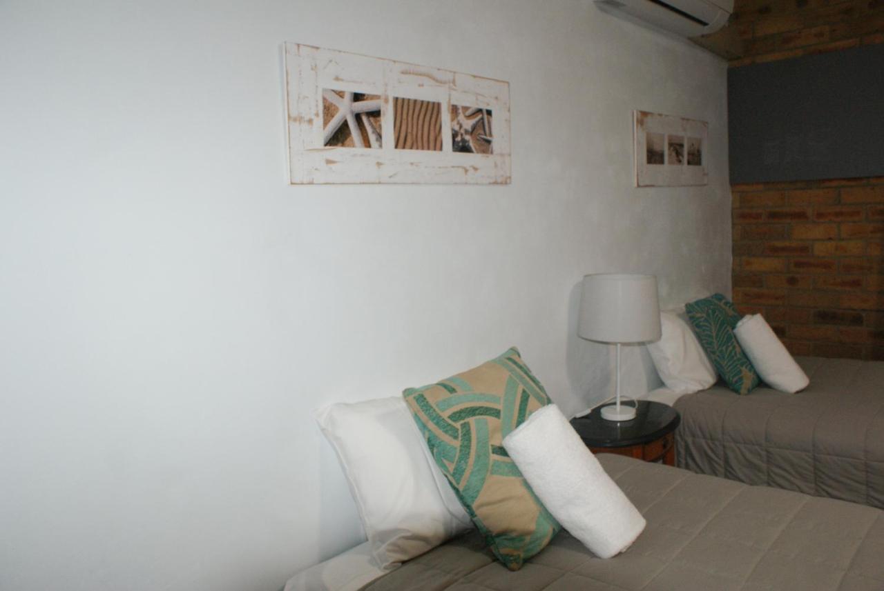 Hawks Nest Motel Buitenkant foto